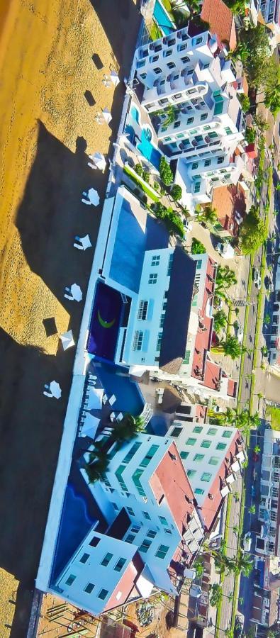 Best Western Plus Luna Del Mar Manzanillo Exterior photo